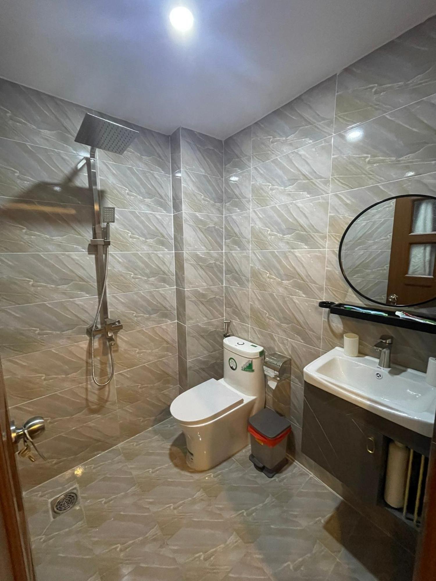 Senho Hotel Хошимин Экстерьер фото